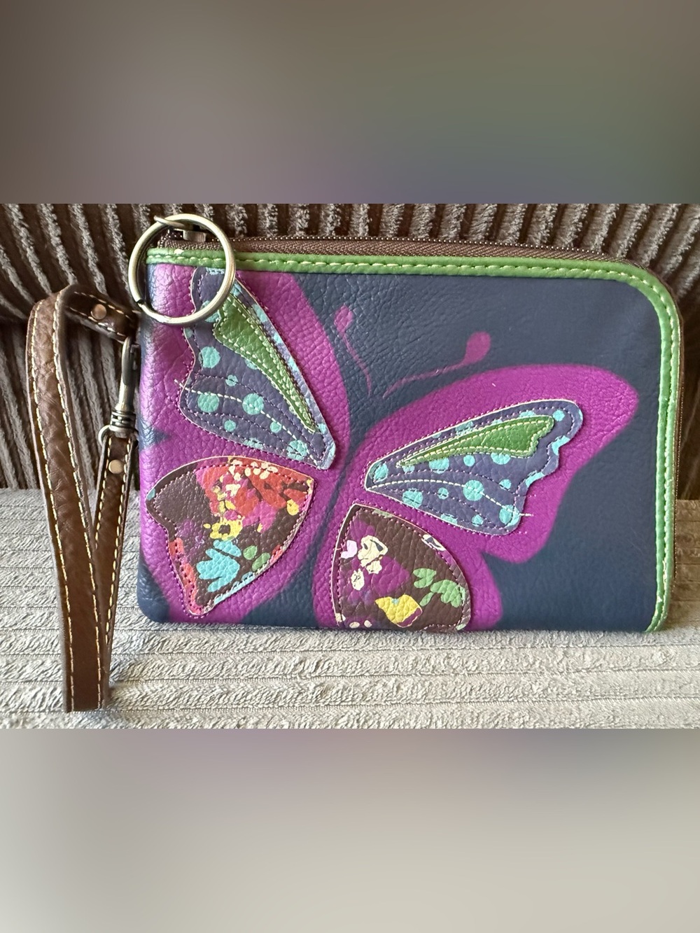 Relic Purple and Green Butterfly Wristlet Wallet Leather Fall